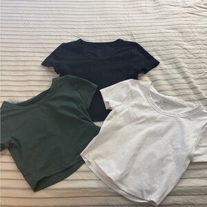 Nike Women's Crop Tops - Black, Green, and White